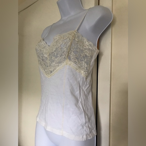 Abercrombie ,size M  , sleeveless woman’s top , adjustable straps - Picture 3 of 16